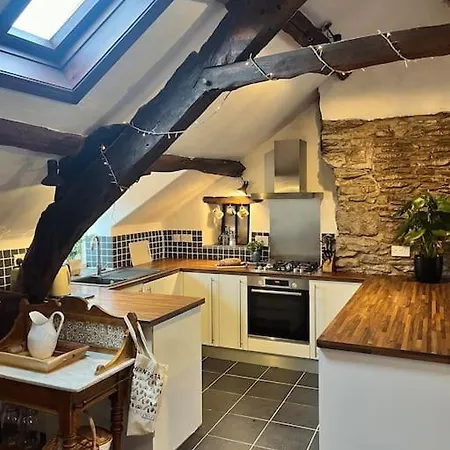District Loft Apartment